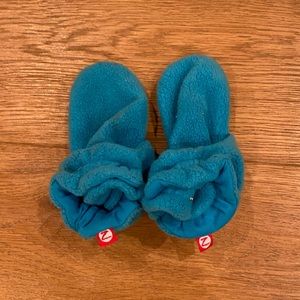 Teal Zutano 24 mo fleece booties